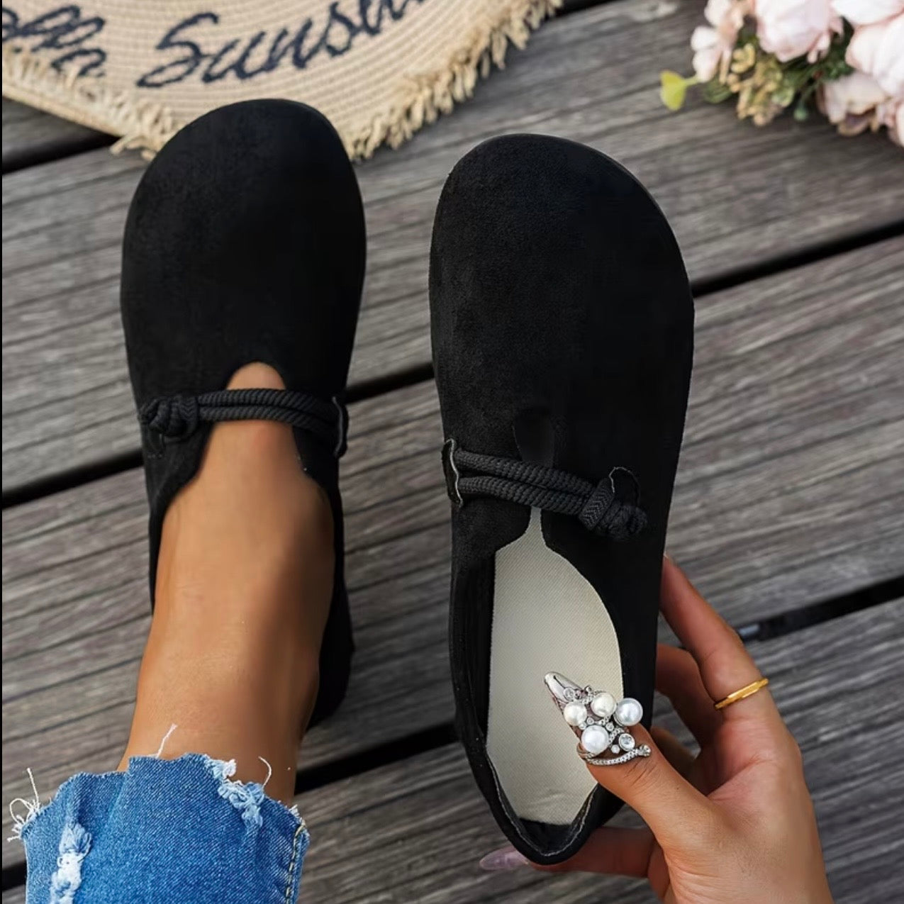 Vellora Slip-Ons