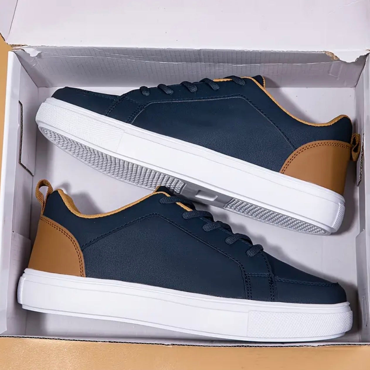 City Run Sneakers