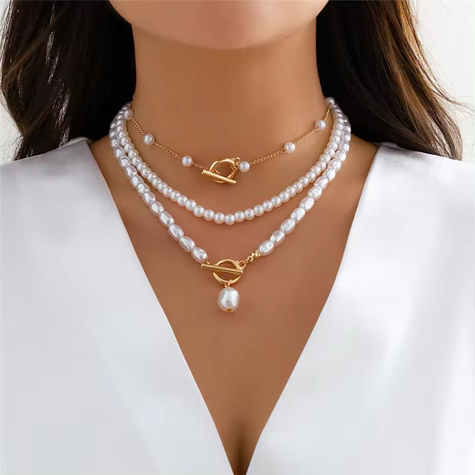 Elegance Pearl Necklace