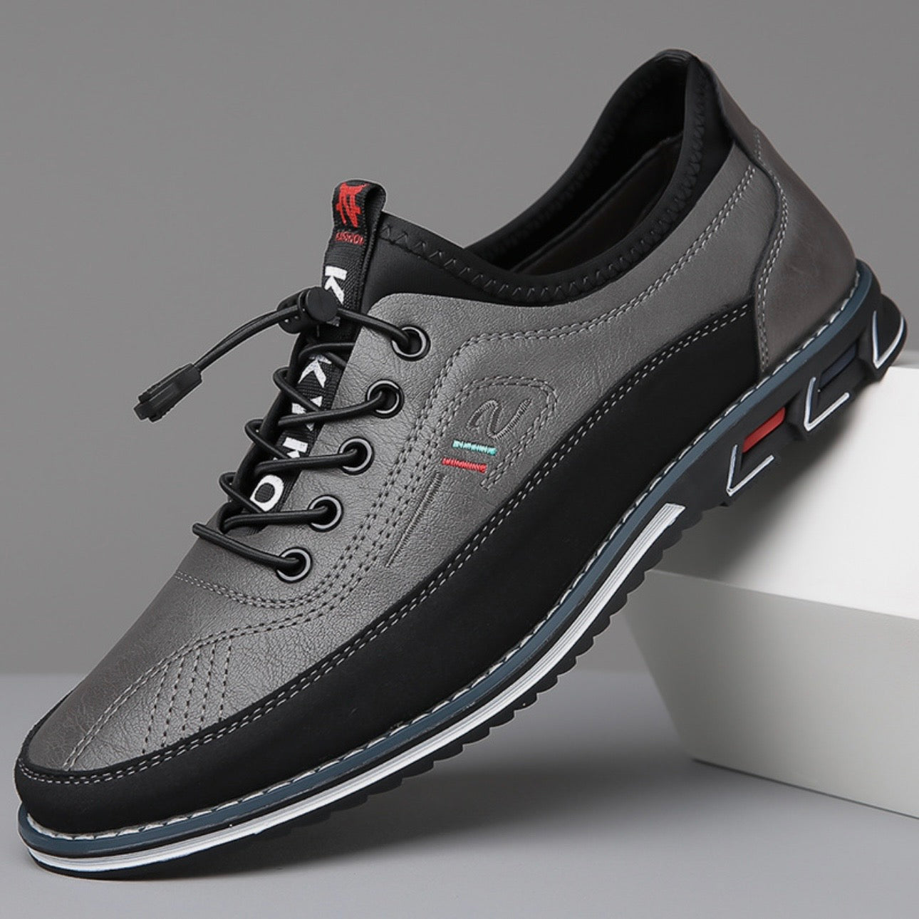 Crossline Leather Sneaker