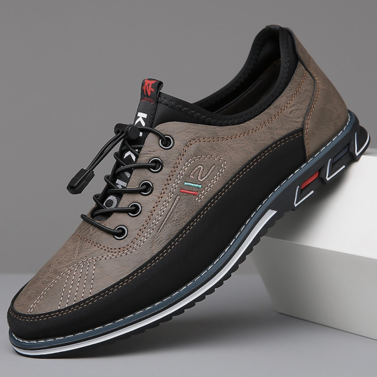 Crossline Leather Sneaker