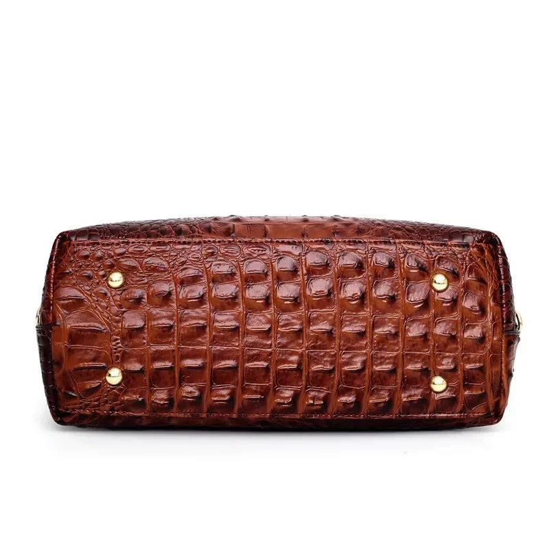 L'Solante Embossed Vintage Bag